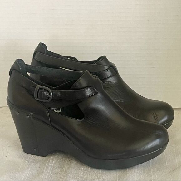 New Dansko Franka Black Leather Wedge Bootie Heels Z2014* Size 7 US / 37 EUR - Picture 2 of 9